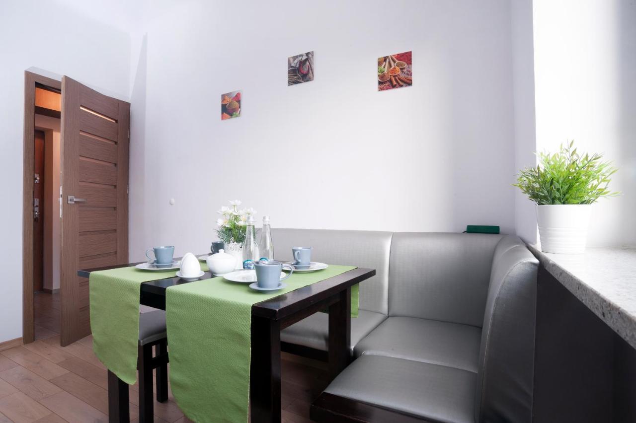 Apartment Elektoralna Varşovia Exterior foto